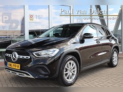 Mercedes-Benz GLA-Klasse - GLA200 163PK AUTOMAAT BUSINESS SOLUTION Navi | Cruise | Clima | Dab | Carplay/Android | 17