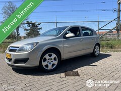Opel Astra - 1.6 Edition