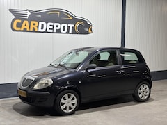 Lancia Y(psilon) - Ypsilon 1.2 Argento Nette wagen Airco