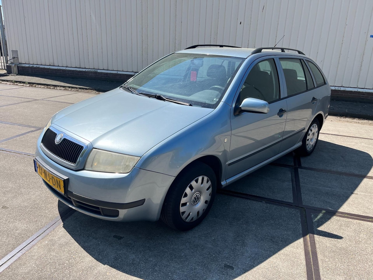 Skoda Fabia Combi - 1.4-16V Flash TREKHAAK - AutoWereld.nl