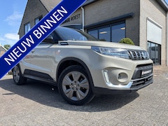 Suzuki Vitara - 1.4 Boosterjet Select Smart Hybrid Trekhaak / Camera / All-Seasons