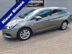 Opel Astra Sports Tourer - 1.2 Elegance | Clima | Cruise | LM Velgen | PDC voor en achter | Camera | Keyless | Naviga