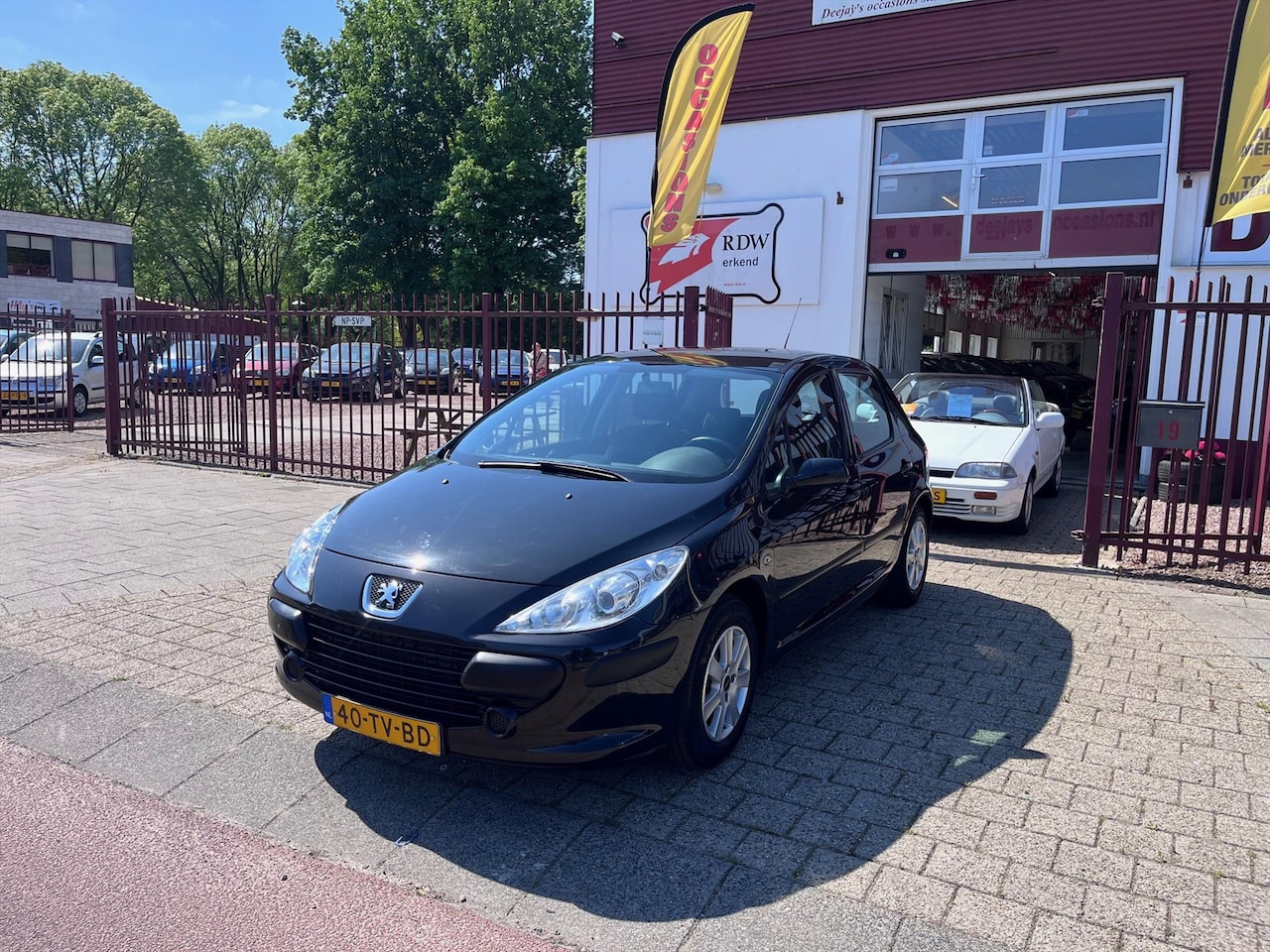 Peugeot 307 - 1.4-16V XR 1.4 16V 5-DEURS XR - AutoWereld.nl