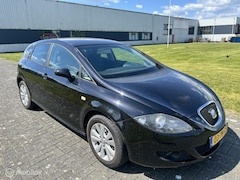 Seat Leon - 1.6 Stylance / APK / NAP / Airco / Cruise /