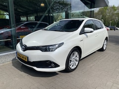 Toyota Auris - 1.8 Hybrid Dynamic