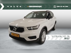 Volvo XC40 - 1.5 T2 Momentum Core | Camera | Parkeersensoren voor + Achter | Navigatie | On Call | Carp