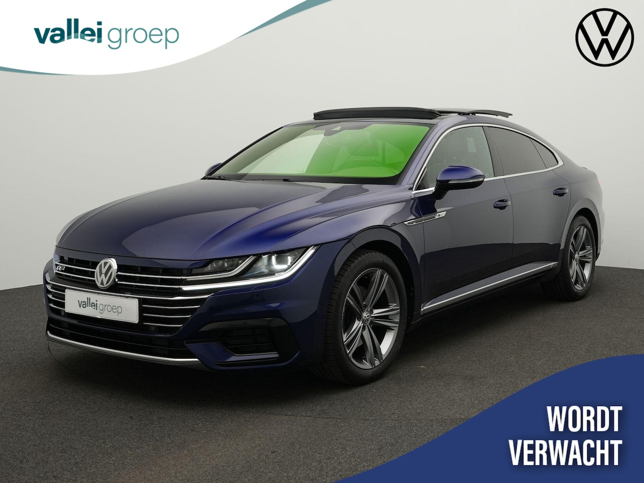 Volkswagen Arteon - 1.5 TSI 150 pk DSG Business R / R-Line | Panoramadak | Trekhaak | Navigatie Discover Pro | - AutoWereld.nl