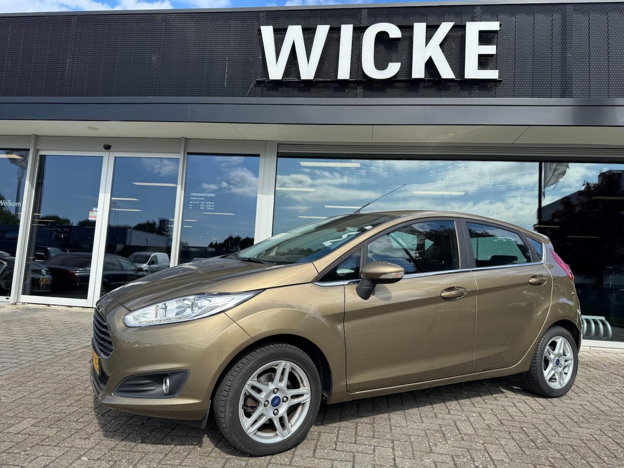 Ford Fiesta - 1.6 Ti-VCT Titanium Automaat Trekhaak Clima NAP 2013 5 deurs - AutoWereld.nl