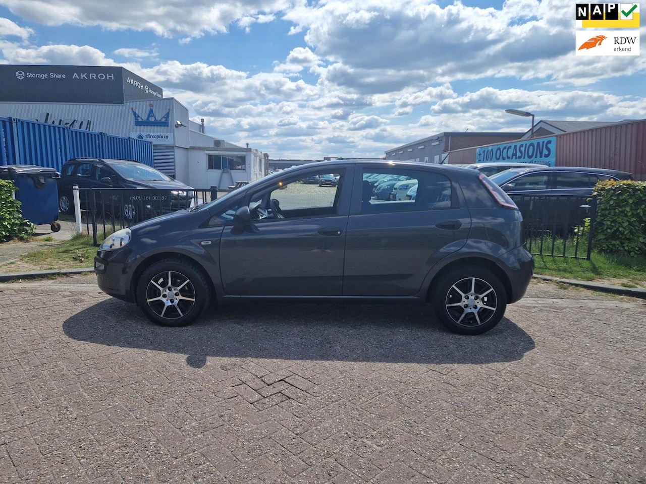 Fiat Punto Evo - 1.4 Business/5DRS/AIRCO/NWE APK!! - AutoWereld.nl