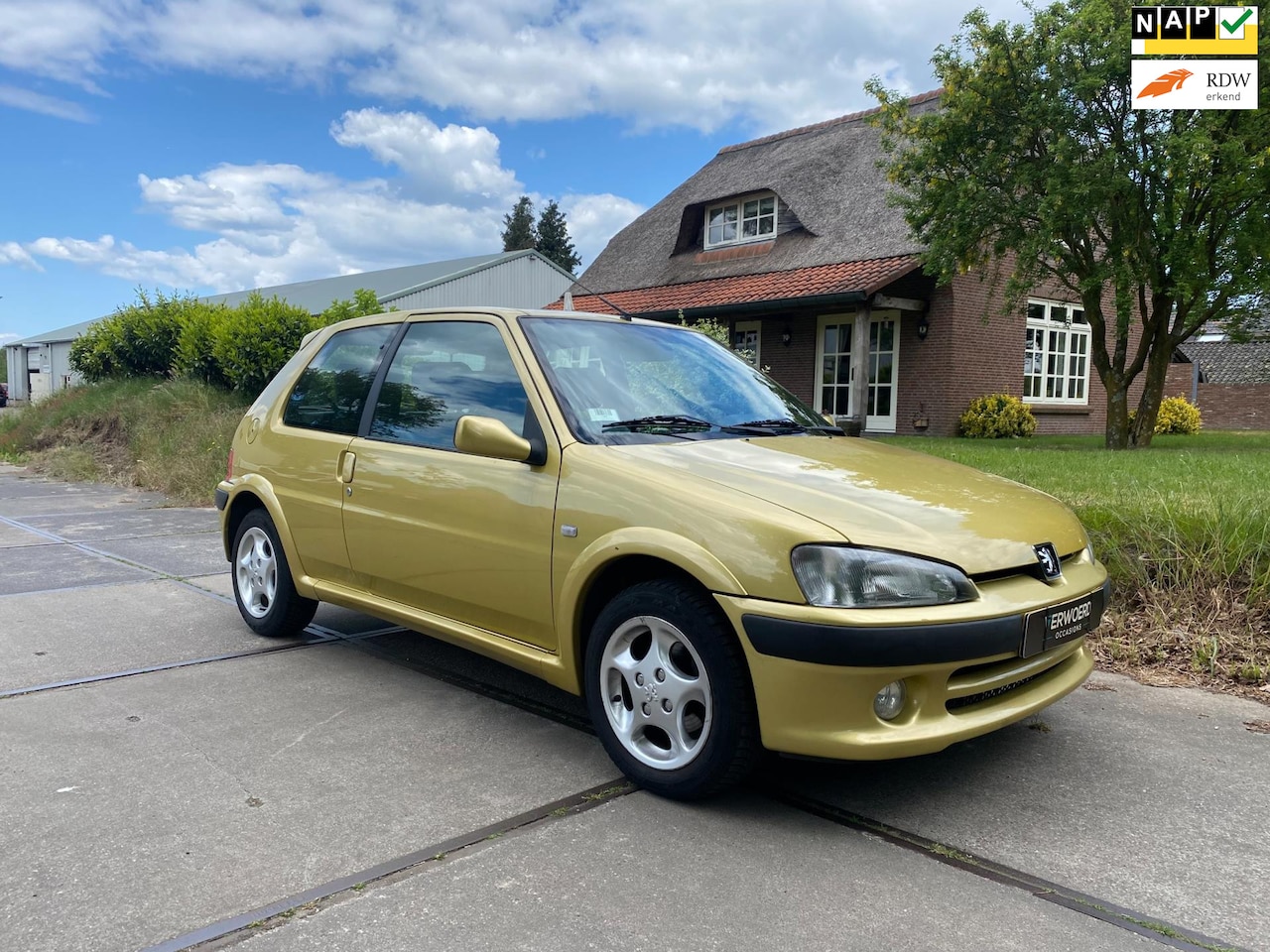 Peugeot 106 - 1.4 XS Premium|ZELDZAAM|49.220 KM|SPORT|LEDER|SPOILER|NAP|NL-AUTO|BOEKJES - AutoWereld.nl