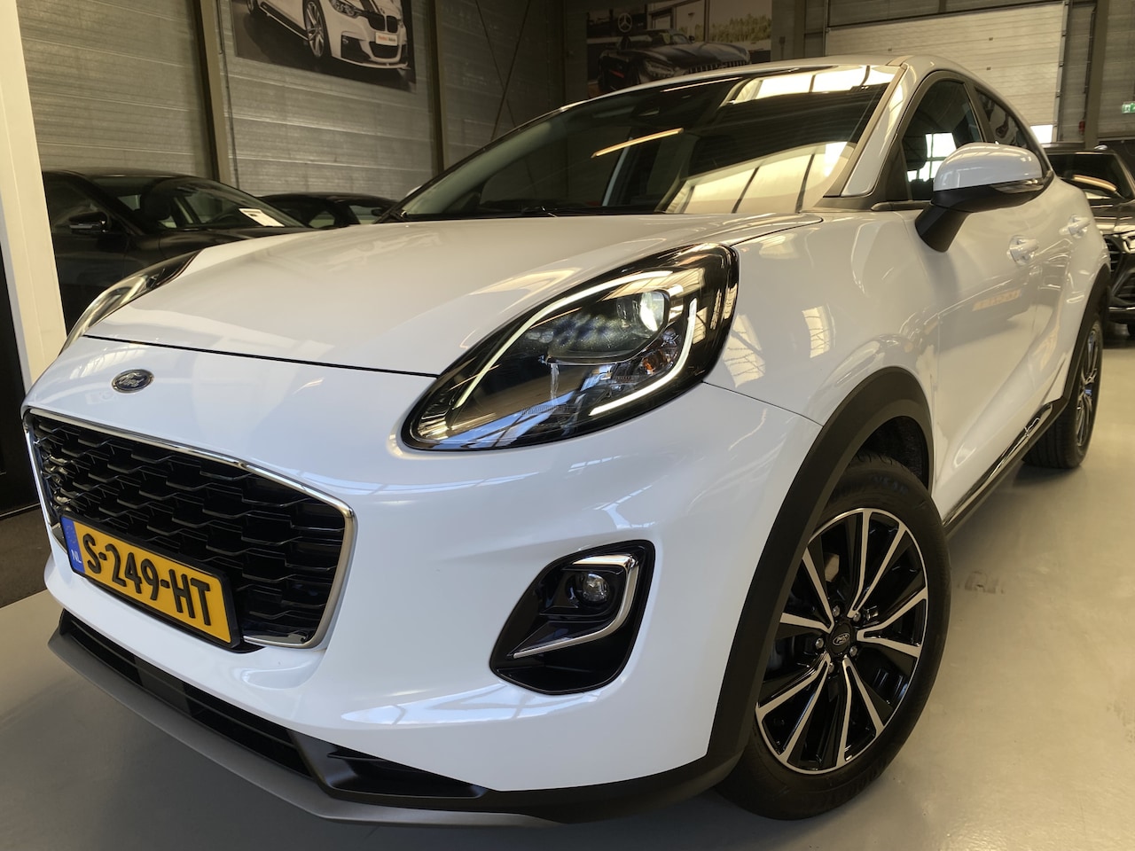 Ford Puma - 1.0 EcoBoost Hybrid ST-Line X 1.0 EcoBoost Hybrid ST-Line X Cruise, Navi, Carplay - AutoWereld.nl
