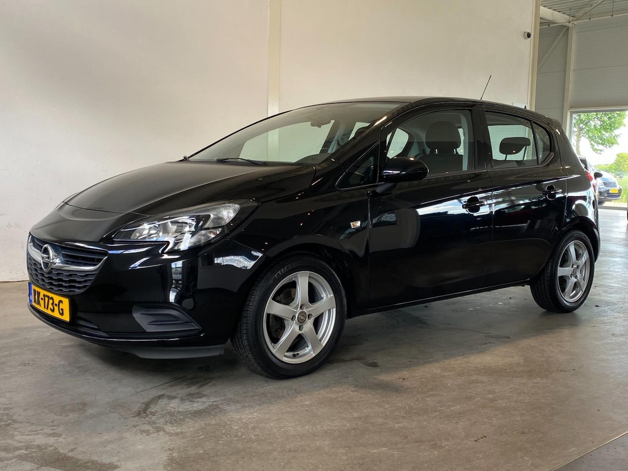 Opel Corsa - 1.4 90PK Edition 5drs NL-auto - AutoWereld.nl