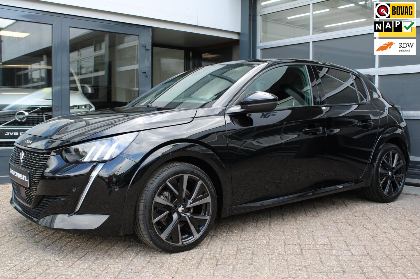Peugeot 208 - 1.2 PureTech GT 1.2 PureTech GT - AutoWereld.nl