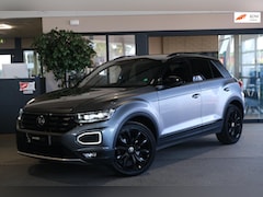 Volkswagen T-Roc - 1.5 TSI DSG Black Pack Virtual Led Cam Pdc Acc