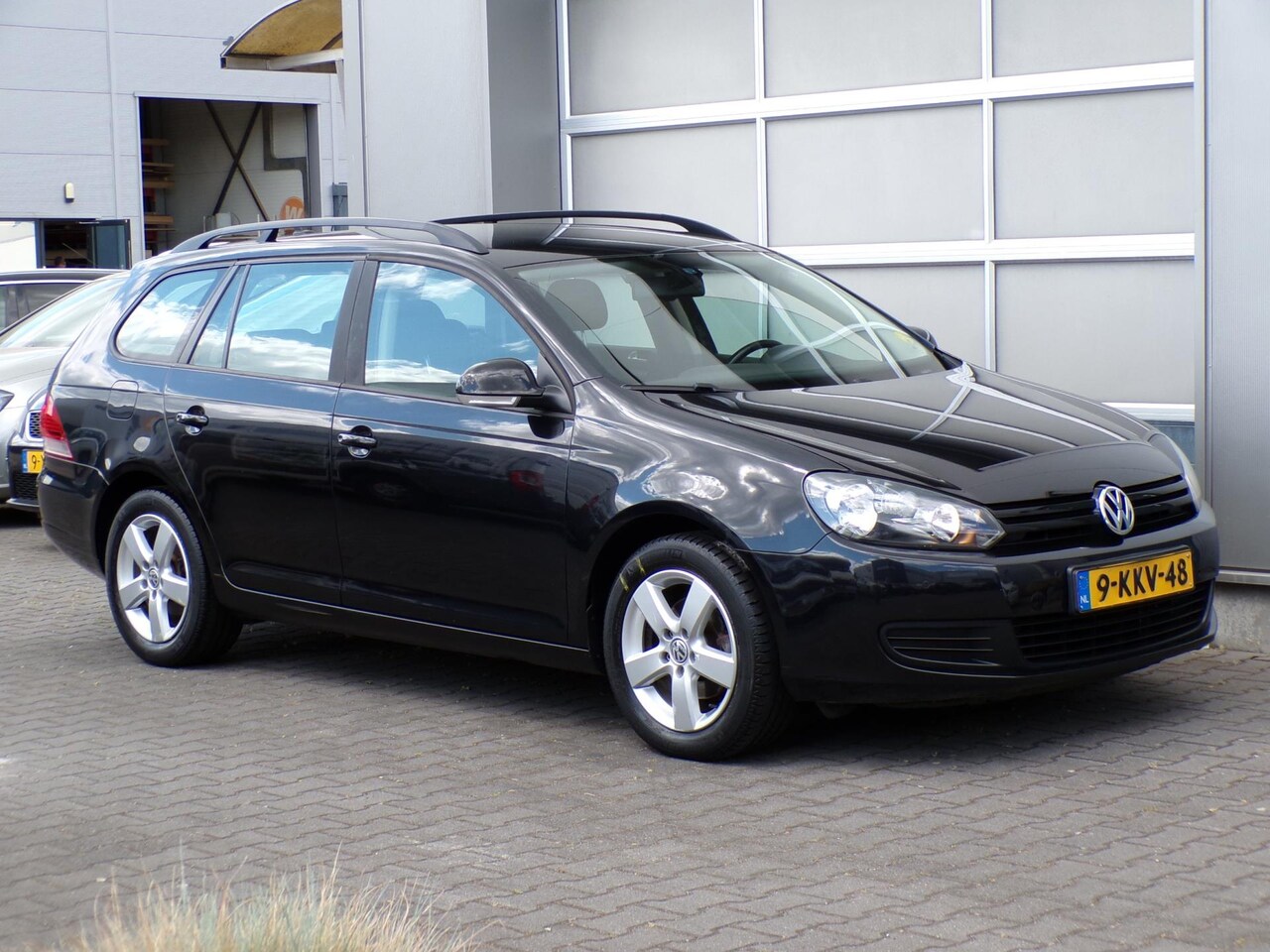 Volkswagen Golf Variant - 1.6 TDI Trendline Clima/Cruise/LM Velgen/Trekhaak!! - AutoWereld.nl
