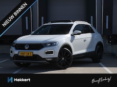 Volkswagen T-Roc - Sport 1.5 TSI 150pk Automaat PANO-DAK | ADAP. CRUISE | DODE HOEK | 19''LM | TREKHAAK | DOD