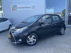 Toyota Yaris - 1.5 Hybrid Lease