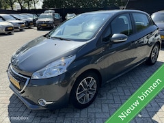 Peugeot 208 - 1.6 e-HDi Blue Lease 5 DEURS / AIRCO / NAVI / CRUISE