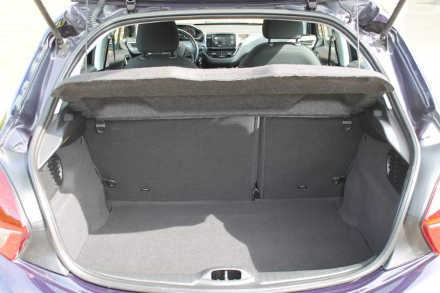 Peugeot 208 - 1.2 Puretech 110pk 5D Allure