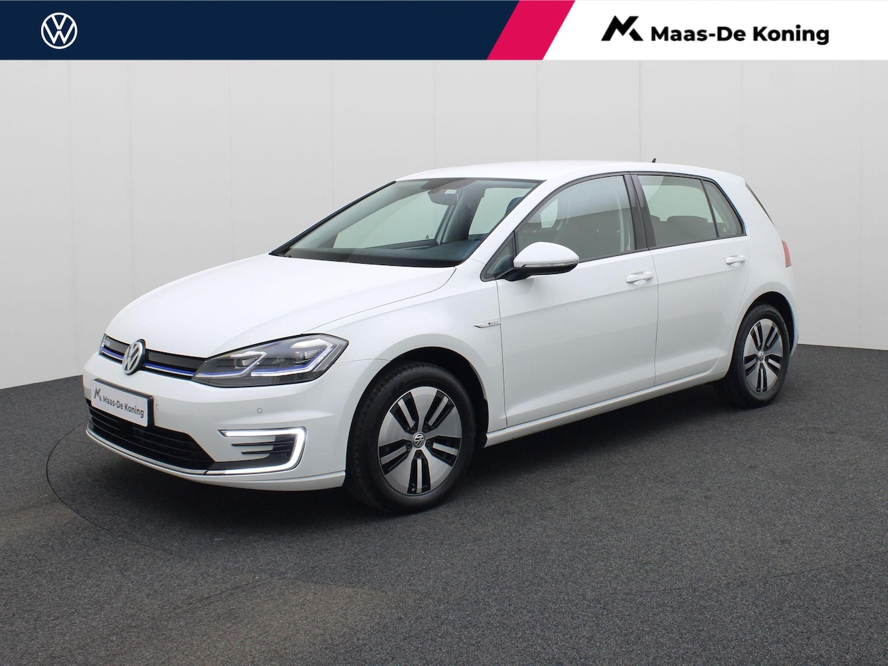 Volkswagen e-Golf - E-DITION 2020 100kW/136PK · Navigatie · Parkeersensoren · Ad.cruise control - AutoWereld.nl