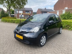 Toyota Aygo - 1.0-12V +