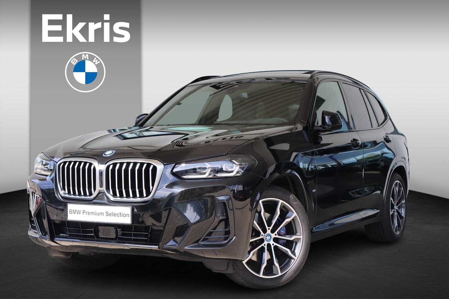 BMW X3 - xDrive30e | M Sportpakket | Panoramadak | Harman Kardon - AutoWereld.nl