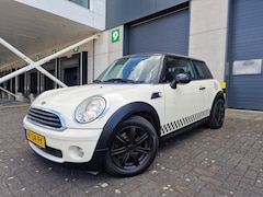 MINI One - 1.4 PSENSOR 2 X SLEUTELS SPORTLOOK