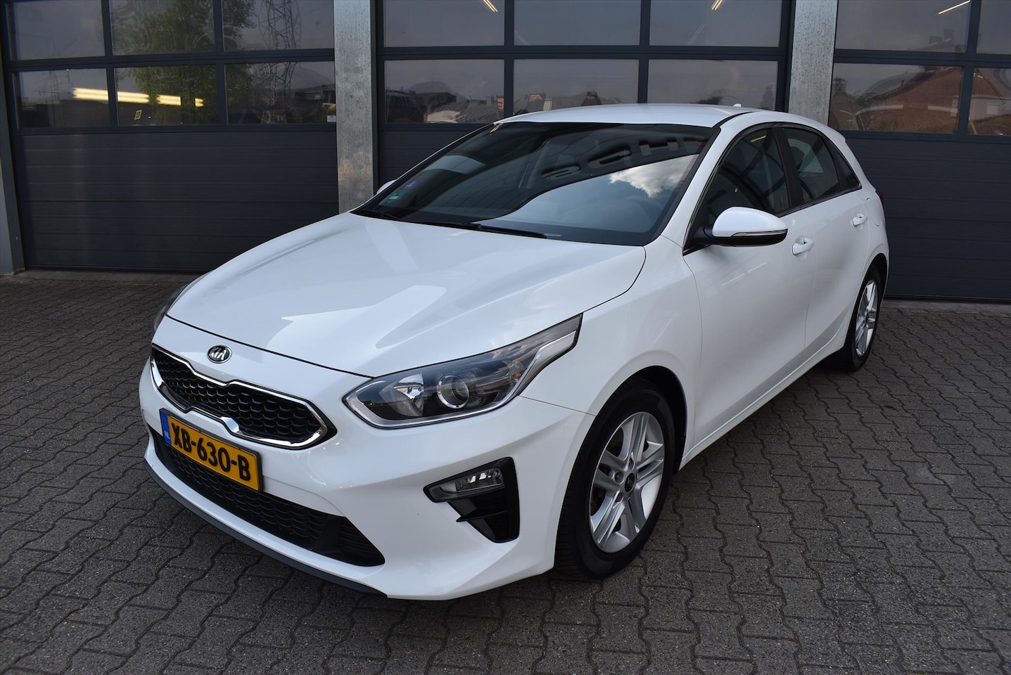 Kia Cee'd - Ceed 1.0 T-GDi 120pk DynamicLine - AutoWereld.nl