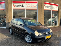 Volkswagen Polo - 1.4-16V Comfortline - Airco - Cruise Control - Clima - NIEUWE APK