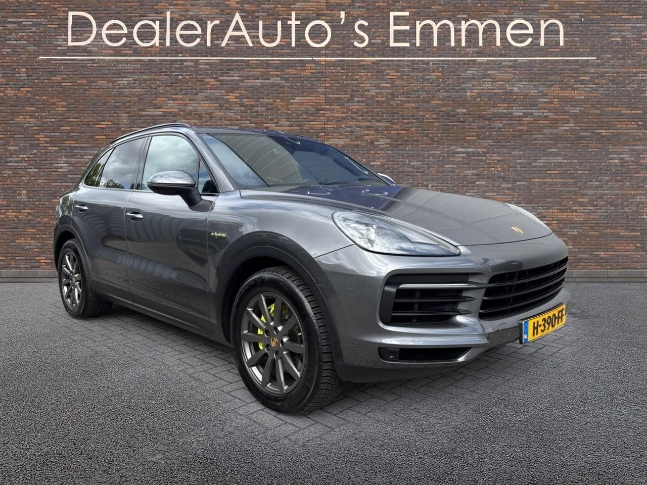 Porsche Cayenne - 3.0 E-Hybrid PANOD LED NAVI LEDER - AutoWereld.nl
