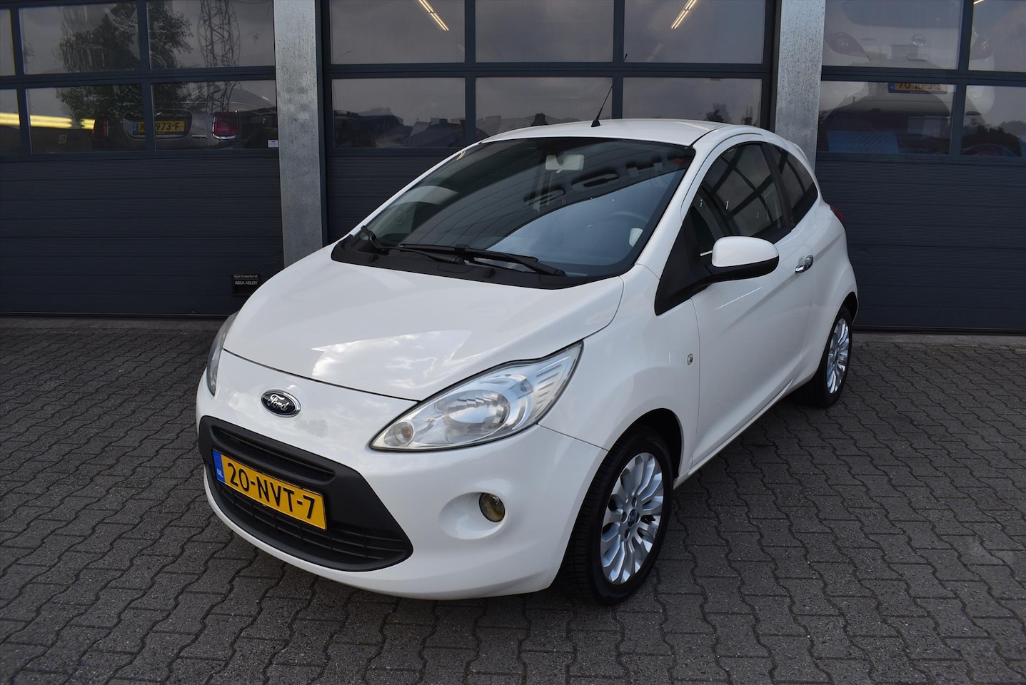 Ford Ka - 1.2 Titanium X 1.2 69pk Titanium X - AutoWereld.nl