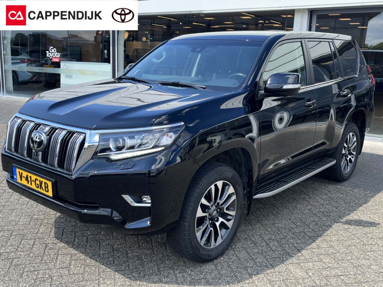 Toyota Land Cruiser - 2.8 D-4D Professional Blind Van - AutoWereld.nl