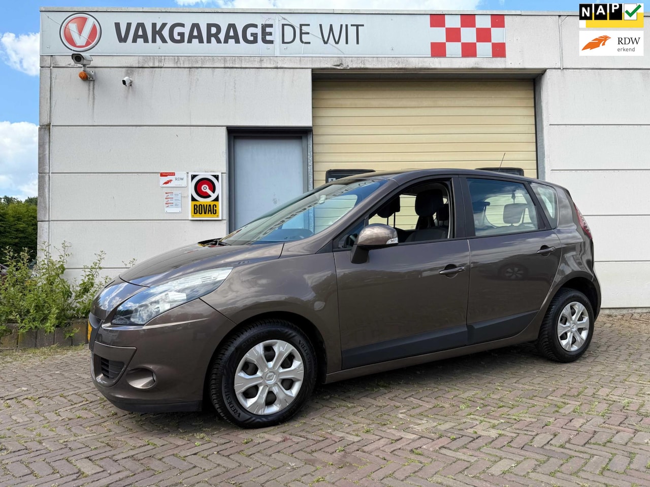Renault Scénic - 1.6 Authentique 1.6 Authentique - AutoWereld.nl