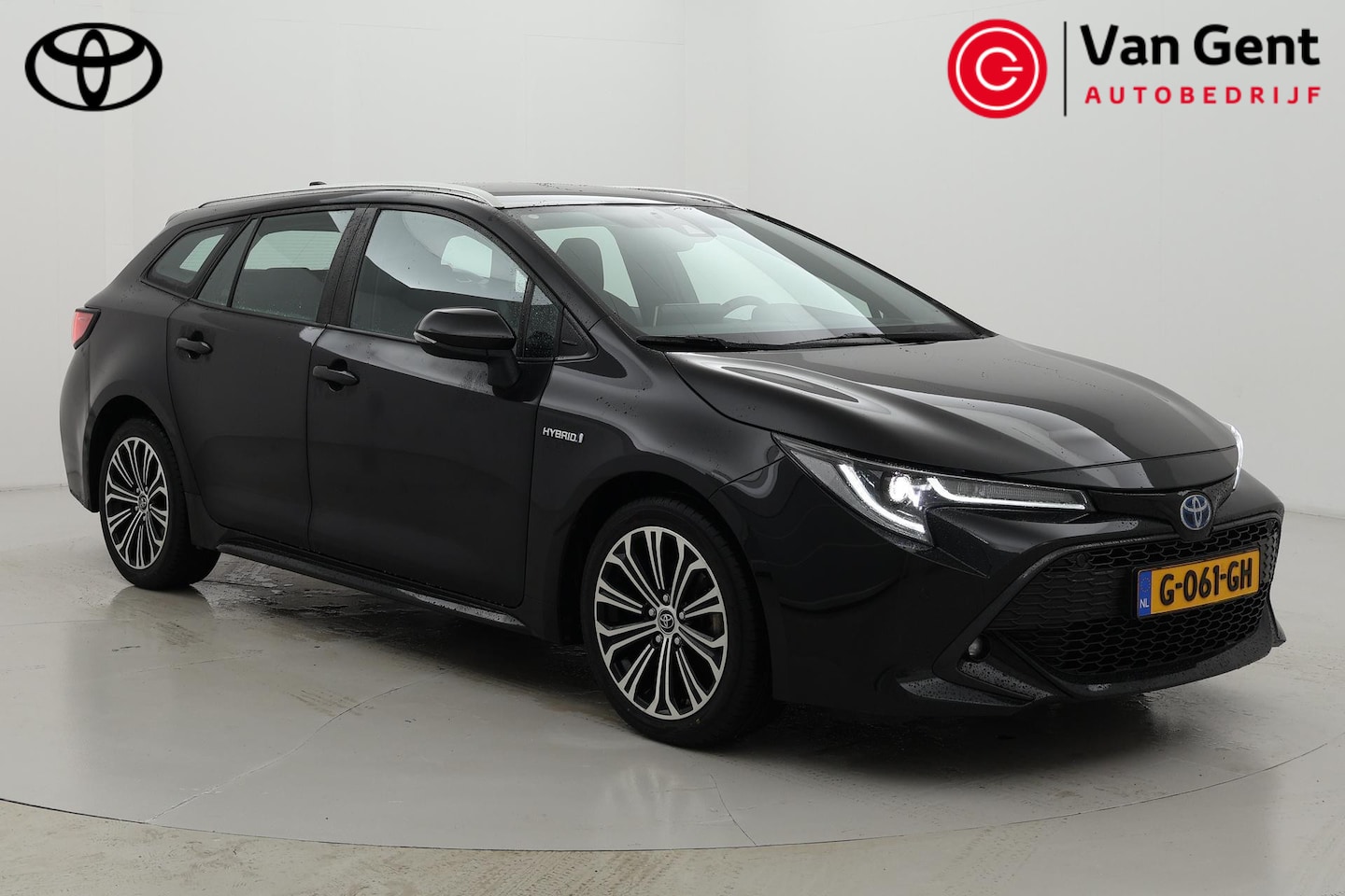 Toyota Corolla Touring Sports - 1.8 Hybrid Style | Navigatie | Camera | Headup display | Keyless | Stoelverwarming - AutoWereld.nl