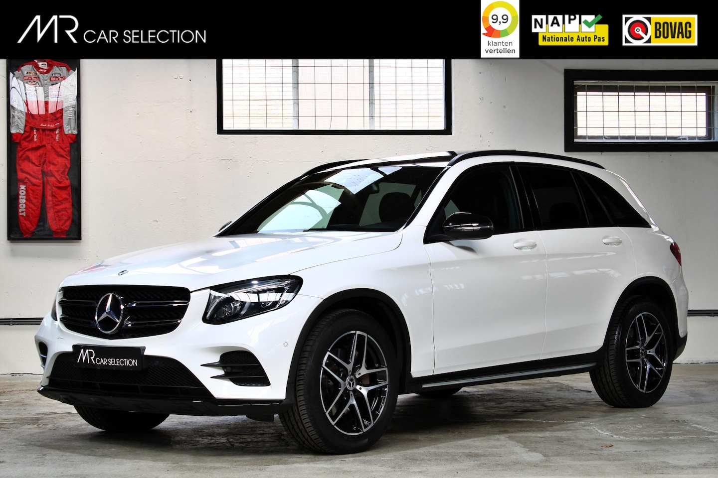 Mercedes-Benz GLC-klasse - 250 4MATIC Premium Plus | AMG | Panoramadak | Trekhaak | Command Online | Camera | - AutoWereld.nl
