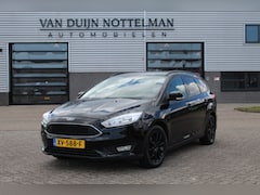 Ford Focus Wagon - 1.0 Titanium / Navigatie / Carplay / Stoelverwarming