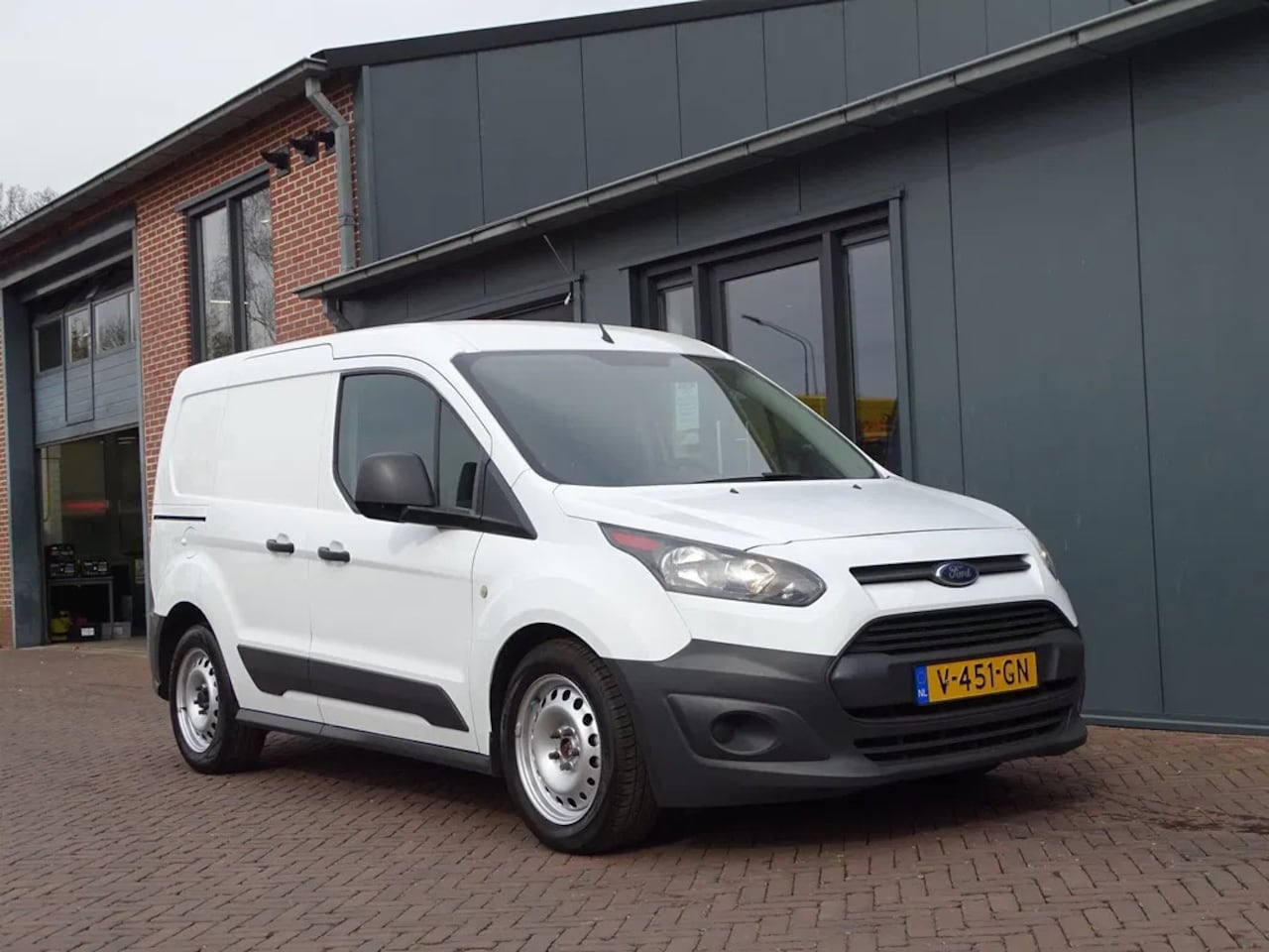 Ford Transit Connect - 1.5 TDCI EURO 6 SCH.DEUR TR.HAAK CR.CONTROL - AutoWereld.nl