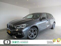 BMW 1-serie - 118i Automaat Executive Ed. Sport Line