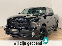 Dodge Ram 1500 - CLASSIC 5.7 HEMI , NAP , NIEUWE AUTO , INRUIL MOGELIJK, DEALER ONDERHOUDEN