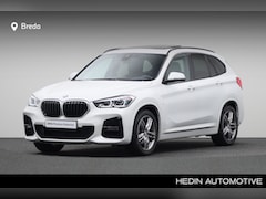 BMW X1 - sDrive18i | M-Sport | Panoramadak | Sportstoel | PDC | Driving Assistant Plus |