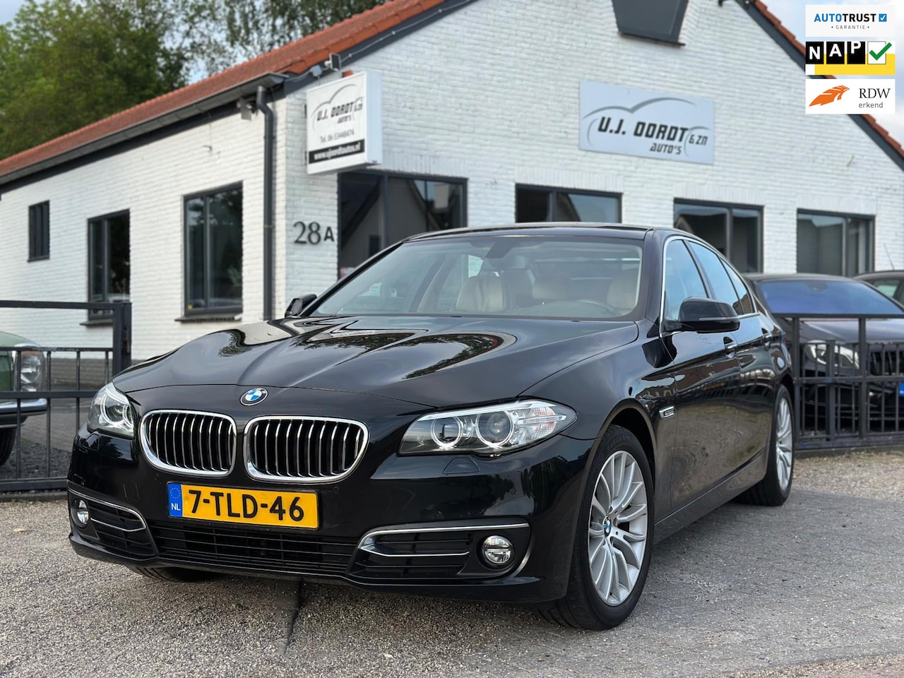 BMW 5-serie - 520i Luxury Edition zeer nette auto! - AutoWereld.nl