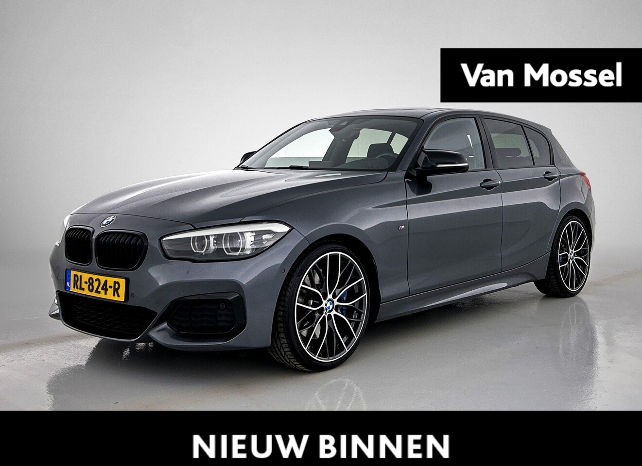 BMW 1-serie - M140i Edition Shadow Executive | ORIGINEEL NEDERLANDSE AUTO | PANORAMADAK | HARMAN KARDON - AutoWereld.nl