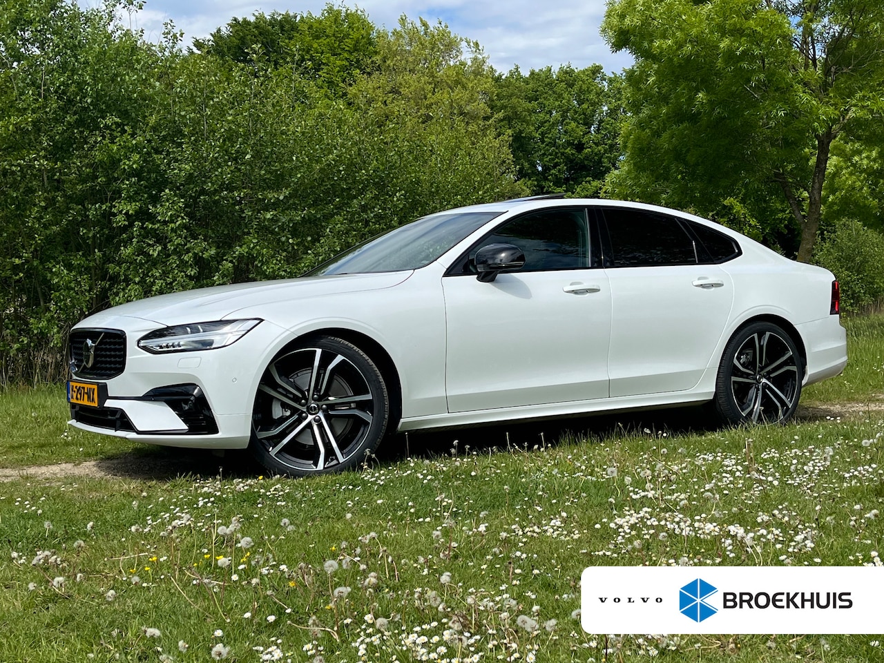 Volvo S90 - 2.0 B5 Ultimate Dark | Schuifdak | HUD | Harman/Kardon | 360 Camera | - AutoWereld.nl