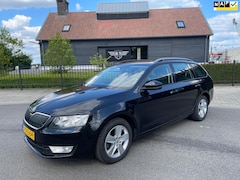 Skoda Octavia Combi - 1.6 TDI Greenline Businessline Airco/Ecc Navigatie