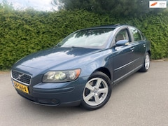 Volvo S40 - 2.4 Edition II Automaat Dak Trekhaak