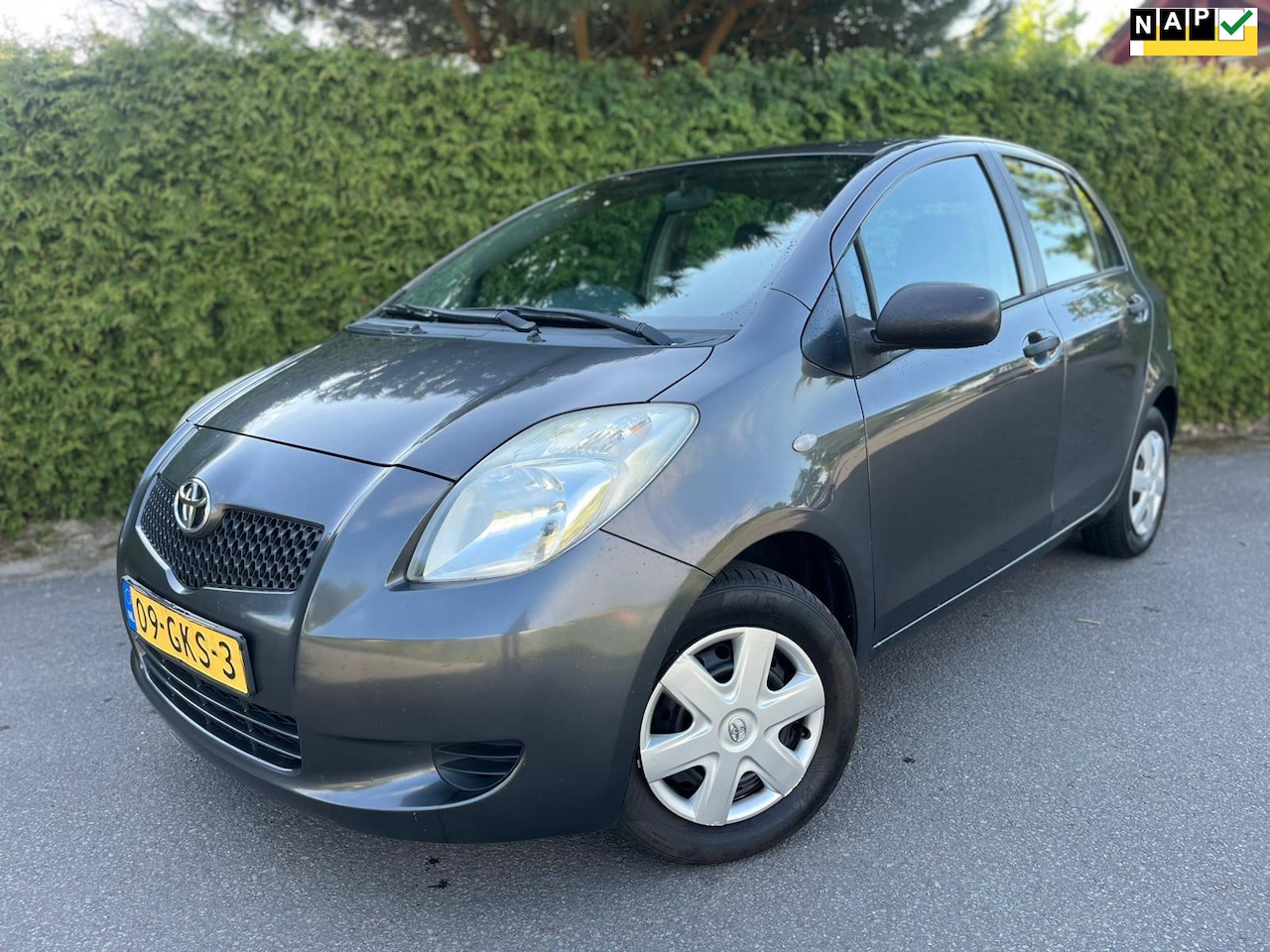 Toyota Yaris - 1.0 VVTi + 5-drs Airco 1 eigenaar - AutoWereld.nl