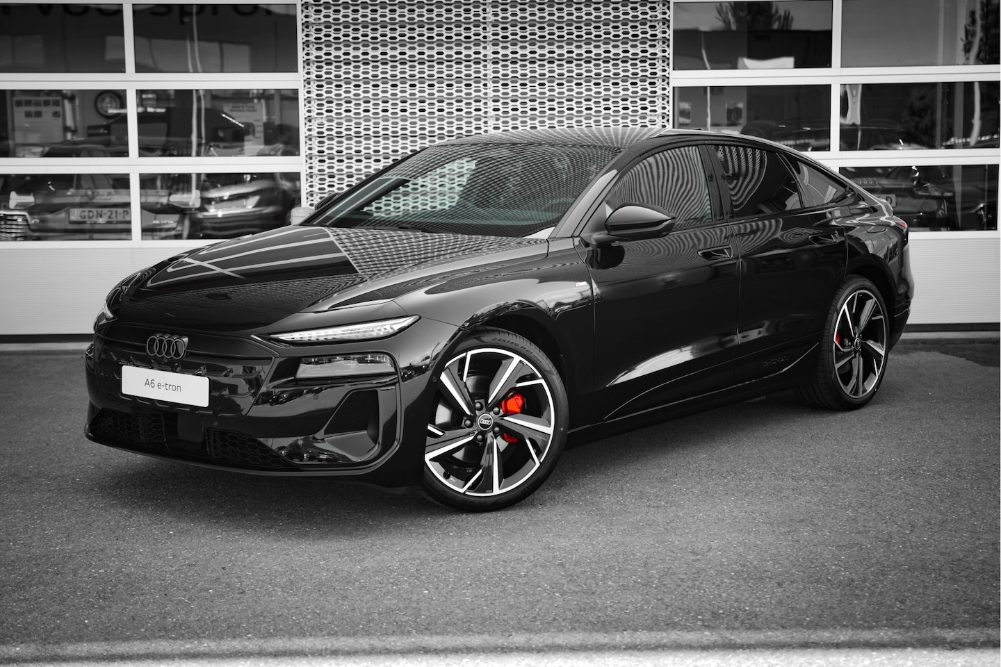 Audi A6 Sportback e-tro - Sportback e-tron S edition 83 kWh | Tech Plus | 21" - AutoWereld.nl