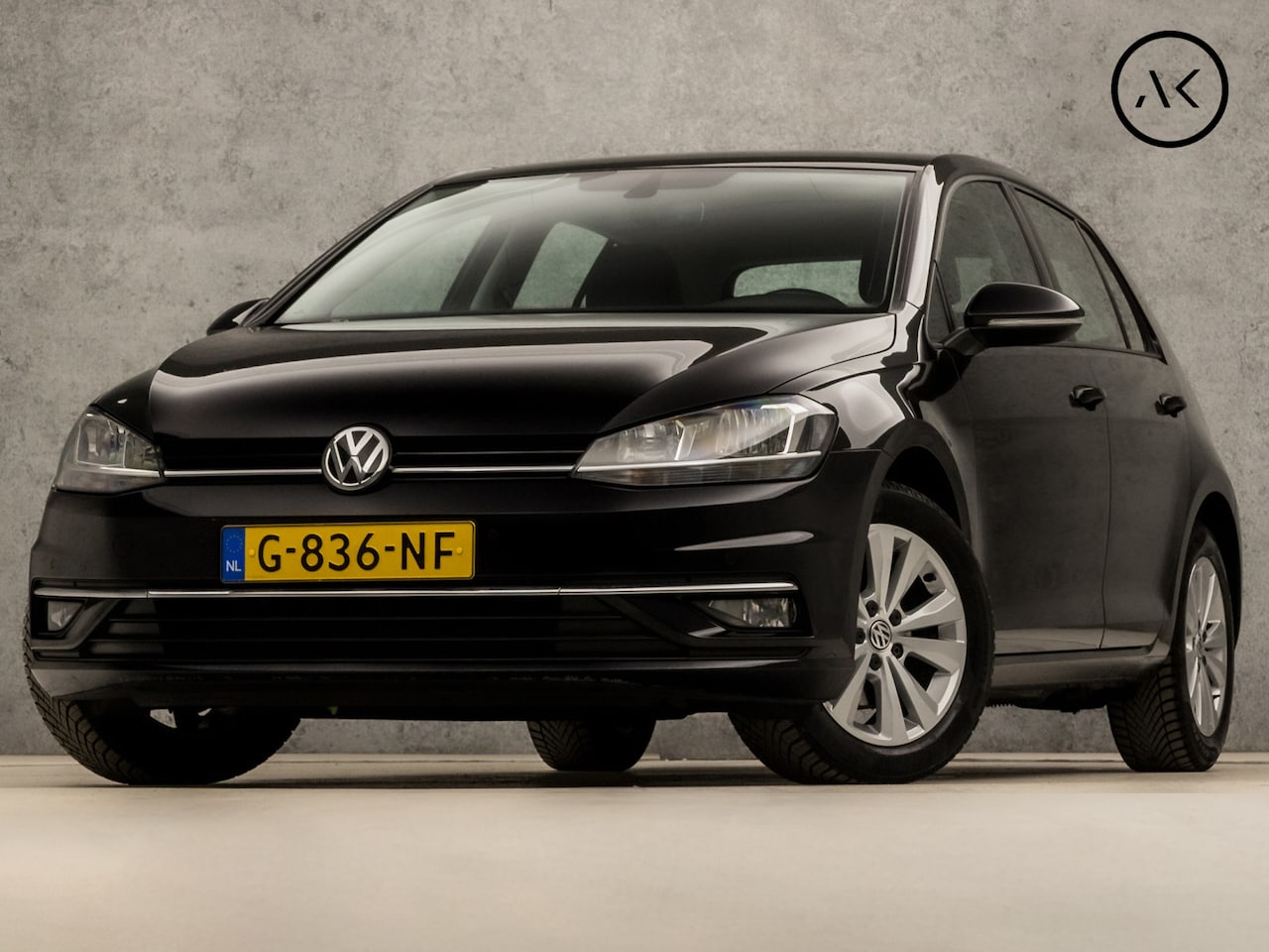 Volkswagen Golf - 1.0 TSI Comfortline Business (APPLE CARPLAY, GROOT NAVI, CLIMATE, STOELVERWARMING, DYNAMIS - AutoWereld.nl