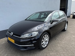 Volkswagen Golf - 1.0 TSI Highline Business R - Carplay