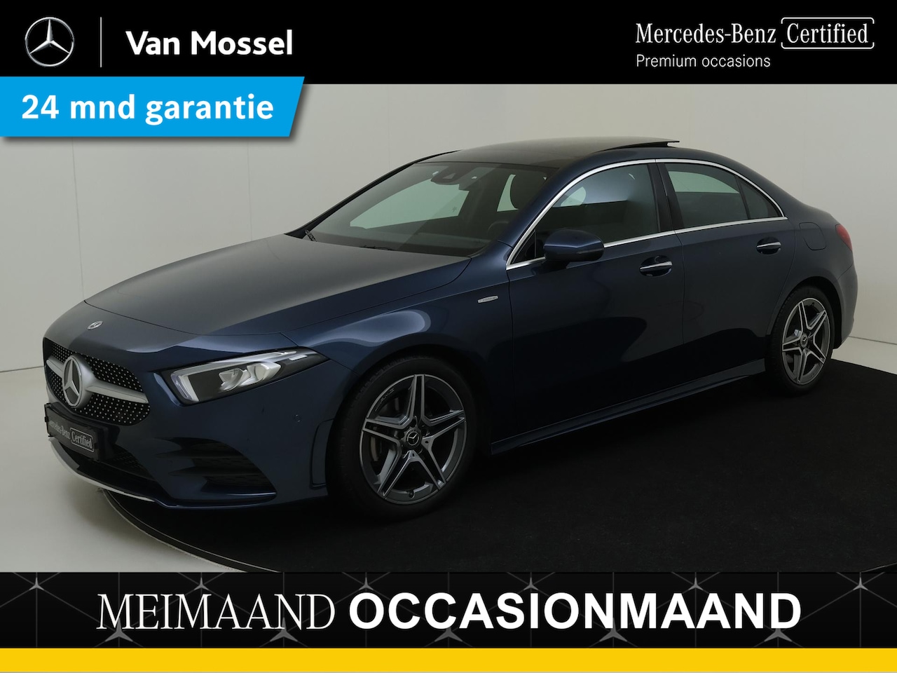 Mercedes-Benz A-klasse - 180 AMG Line / Stoelverwarming / Achteruitrijcamera / Panaroma-schuifdak / - AutoWereld.nl